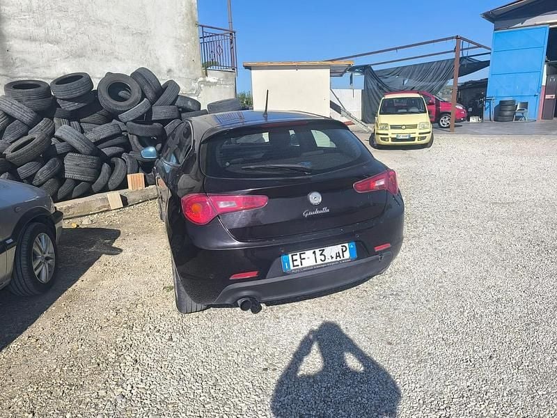 Usata Alfa Romeo Giulietta 105 CV (77 kW) 2010 Nero Berlina
