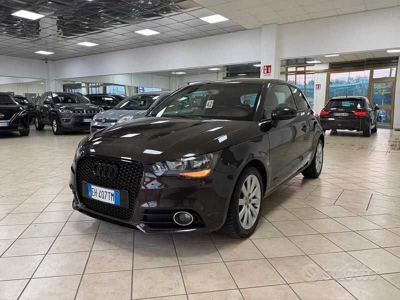 Usata Audi A1 Ambition 86 CV (63 kW) 2011 Marrone Utilitaria
