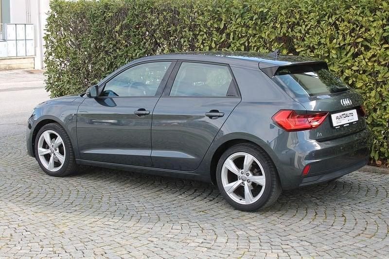Usata Audi A1 Sportback Admired 110 CV (80 kW) 2020 Grigio Utilitaria
