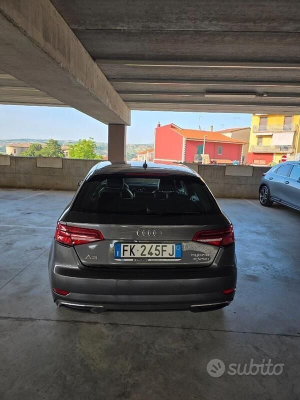 Usata Audi A3 Sportback e-tron 150 CV (110 kW) 2017 Grigio Utilitaria
