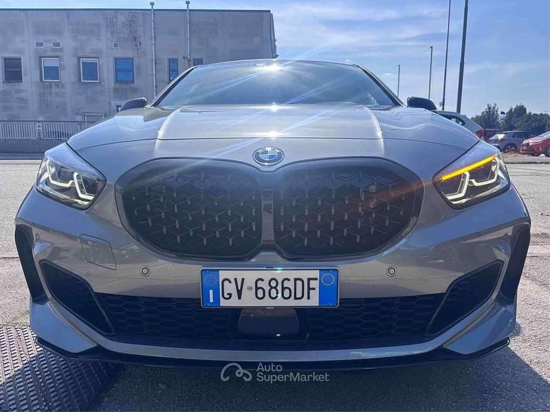 Usata BMW M135 306 CV (225 kW) 2024 Grigio Utilitaria