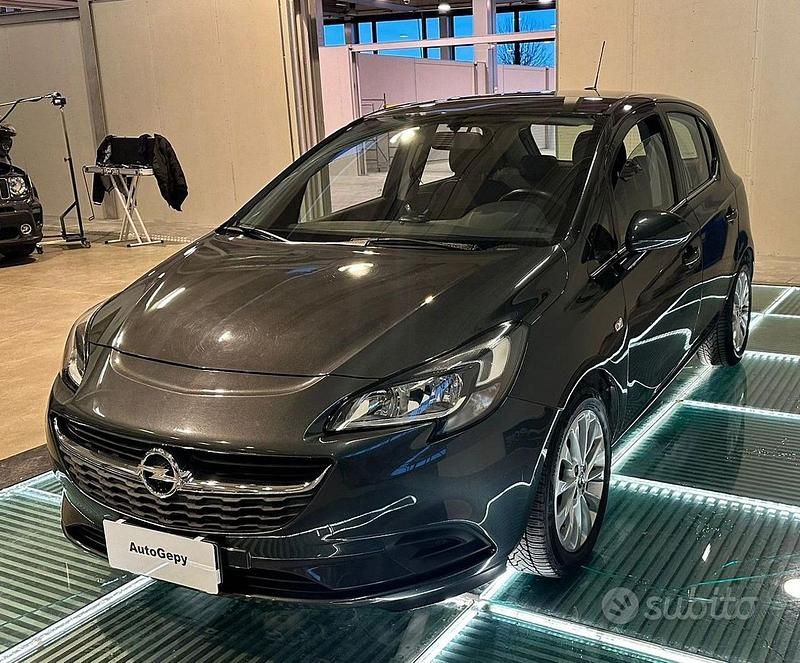 Usata Opel Corsa 75 CV (55 kW) 2017 Grigio Utilitaria