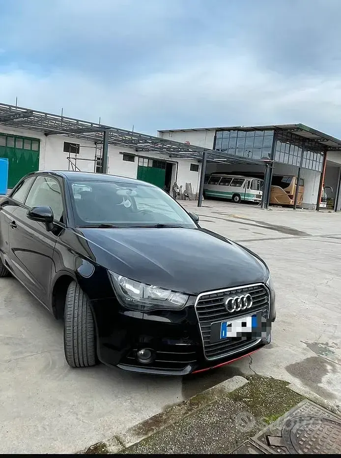 Usata Audi A1 86 CV (63 kW) 2011 Nero Utilitaria
