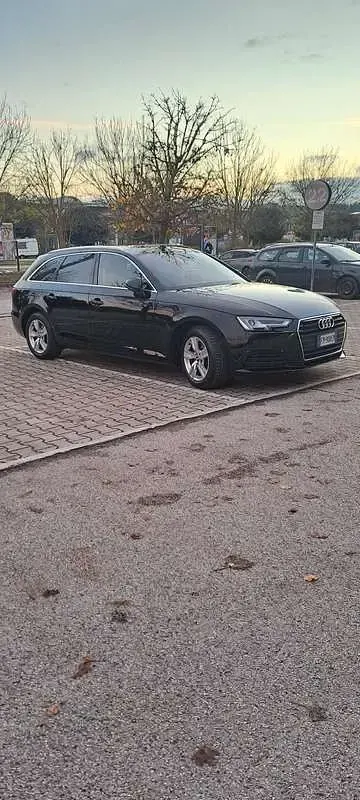 Usata Audi A4 Business Plus 150 CV (110 kW) 2017 Station wagon