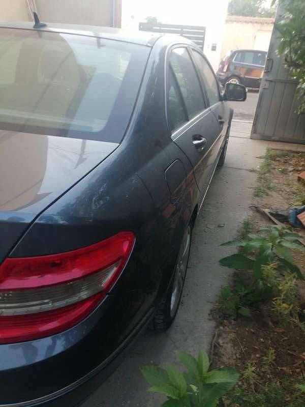 Nero Usata 2008 Mercedes C200 Avantgarde Tre volumi | 6000 € (Ottimo prezzo) - Immagine 1/4