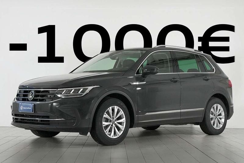 Grigio Usata 2022 VW Tiguan Life SUV | 24.800 € (Buon prezzo) - Immagine 1/4