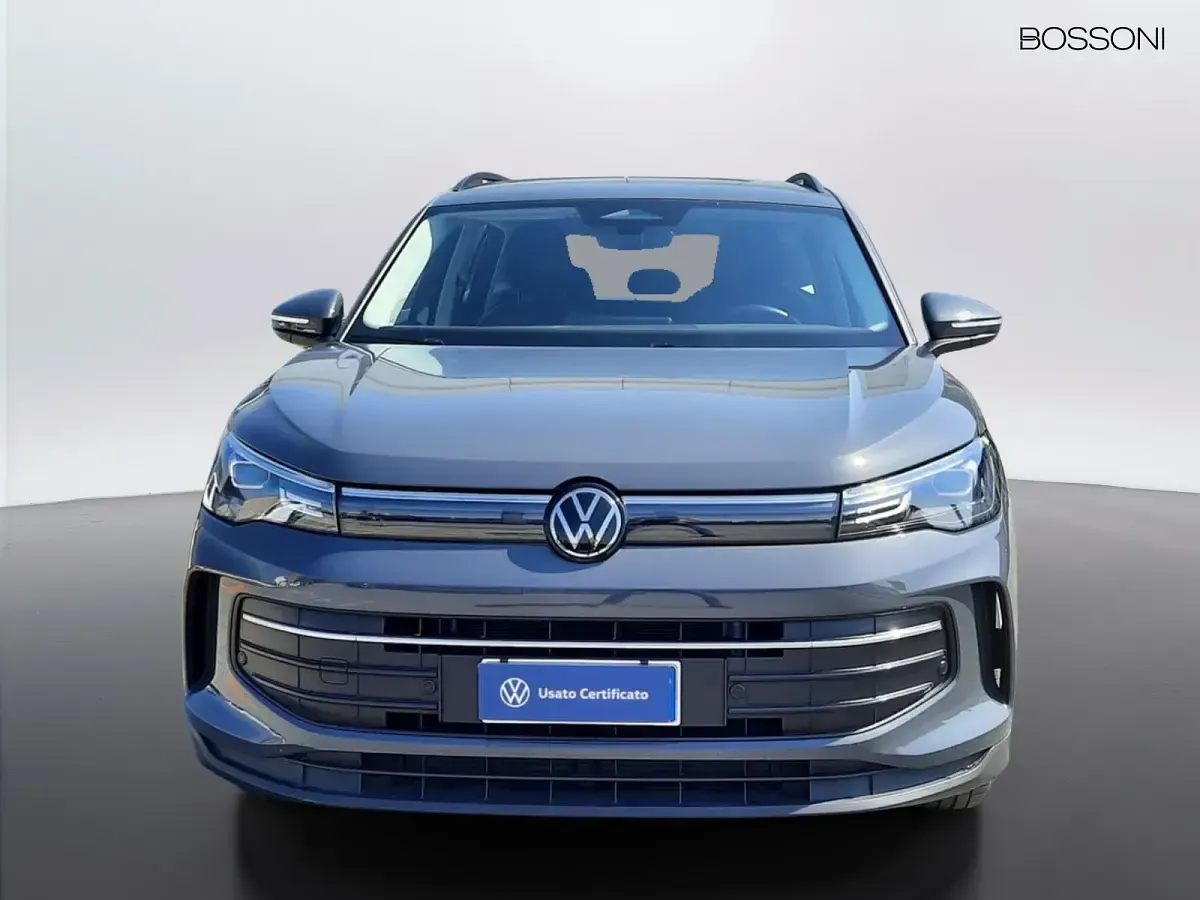 Usata VW Tiguan Life 150 CV (110 kW) 2025 Grigio SUV