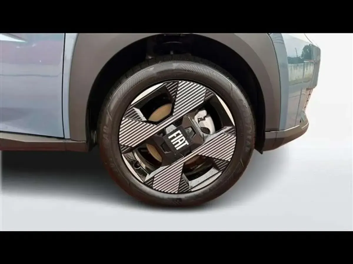 Begagnad Fiat Grande Panda Pop 101 HK (74 kW) 2025 Blå Halvkombi