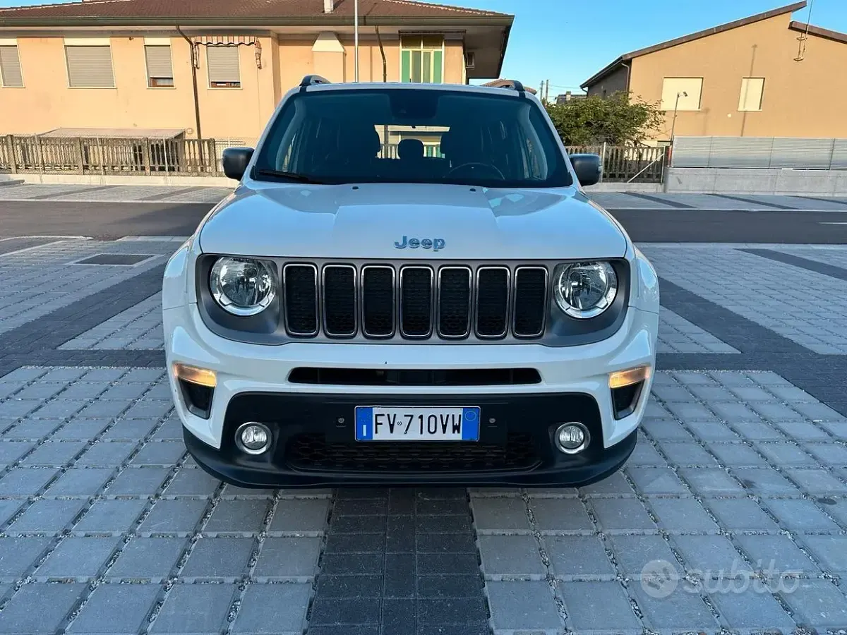 Usata Jeep Renegade Longitude 120 CV (88 kW) 2019 Bianco SUV