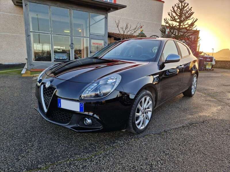 Usato 2018 Alfa Romeo Giulietta 1.6 Diesel 120 CV (13.700 €)