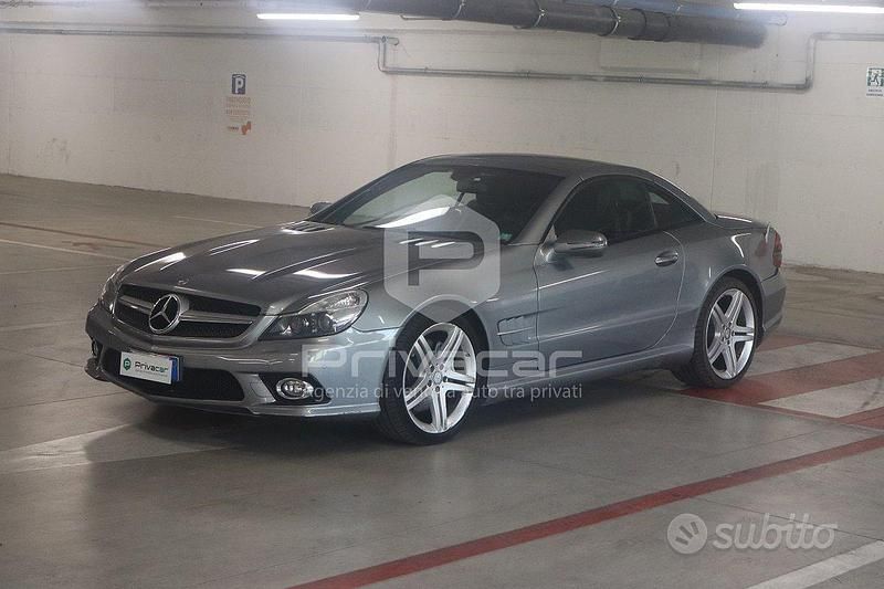 Usata Mercedes SL350 Chrome 316 CV (232 kW) 2009 Grigio Cabrio