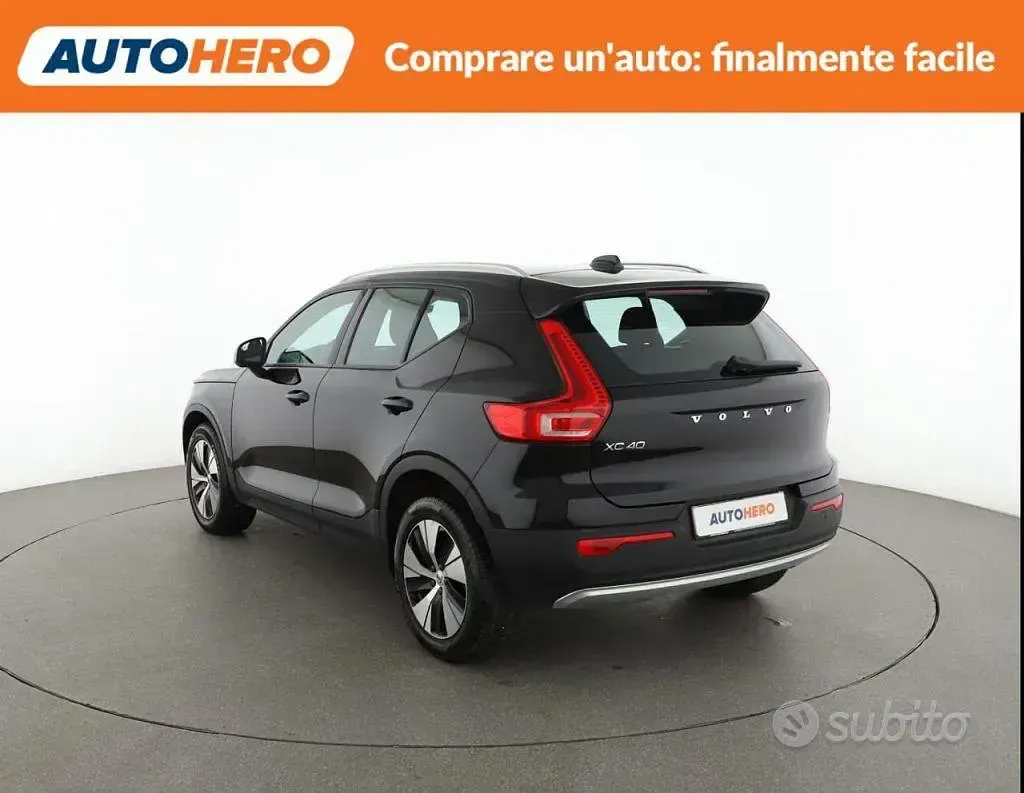 Usata Volvo XC40 Business Edition 163 CV (119 kW) 2019 Nero SUV
