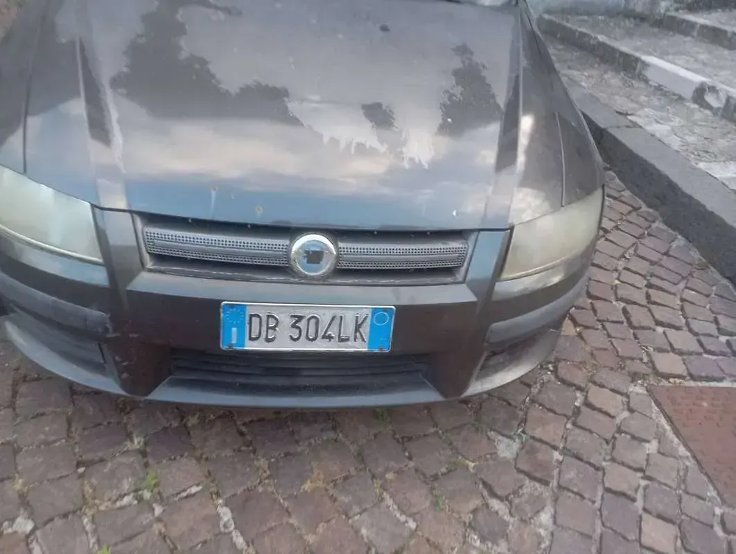 Usata Fiat Stilo Dynamic 120 CV (88 kW) 2006 Grigio Berlina