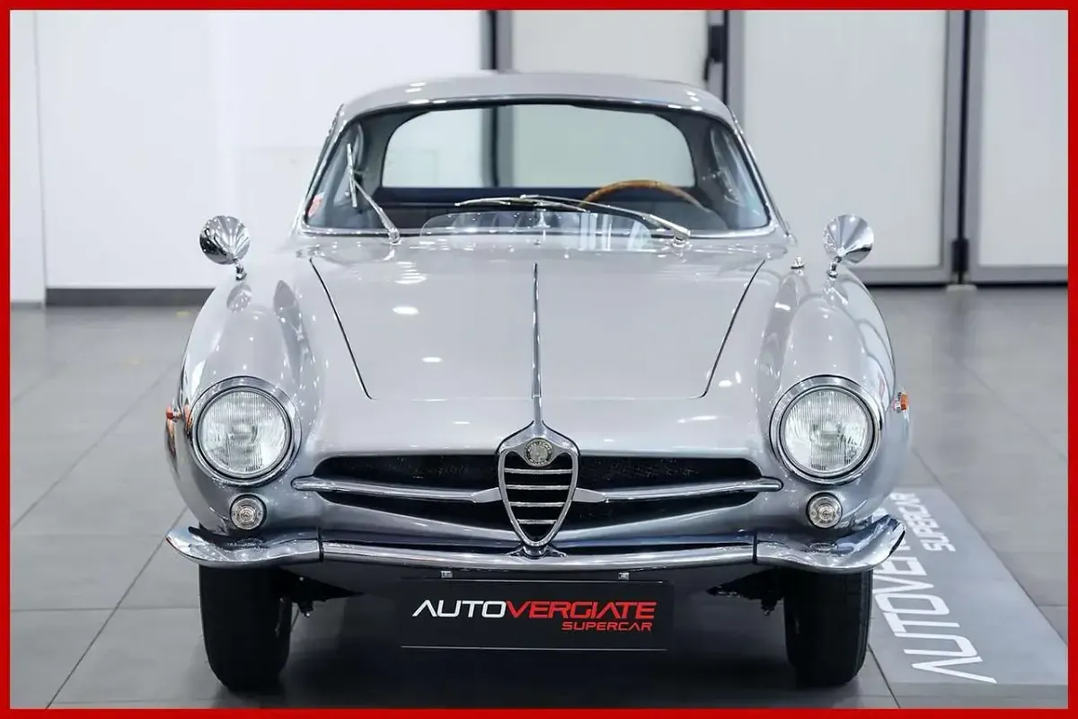Usata Alfa Romeo Giulia Sprint Sprint 111 CV (81 kW) 1965 Argento Coupé