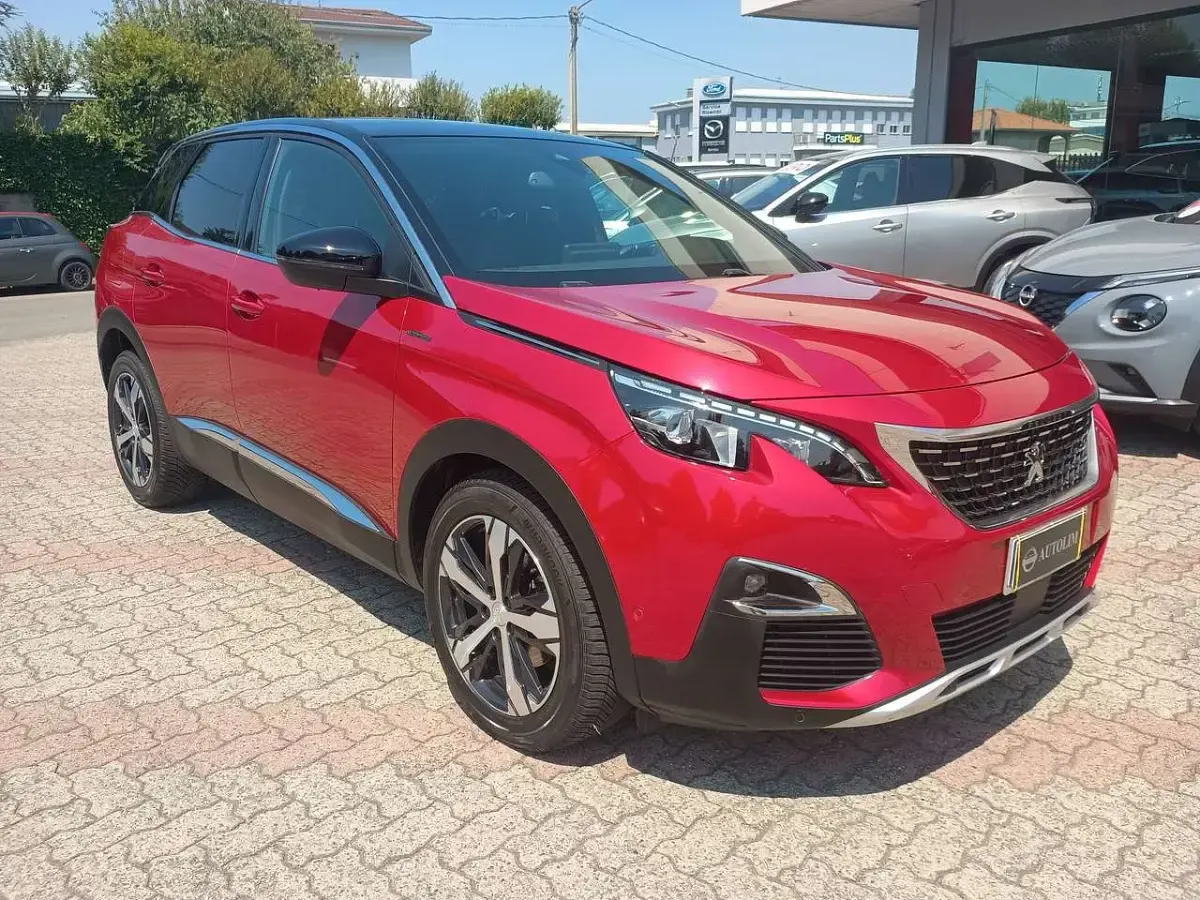 Usata Peugeot 3008 GT-line 131 CV (96 kW) 2018 Rosso / nero SUV