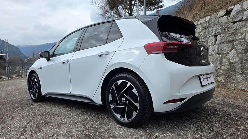 Usata VW ID.3 Pro 69 kW (95 CV) 2020 Bianco Utilitaria