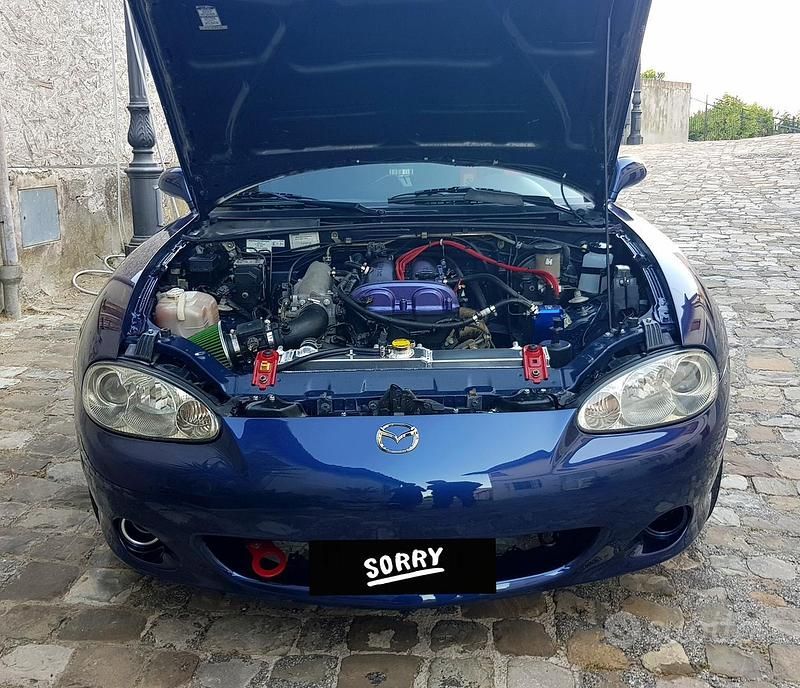 Usata Mazda MX5 110 CV (80 kW) 2003 Blu Cabrio