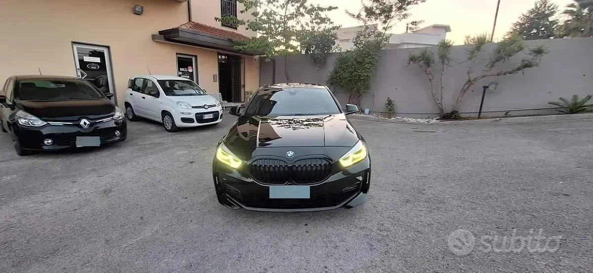 Usata BMW 118 150 CV (110 kW) 2020 Nero Utilitaria