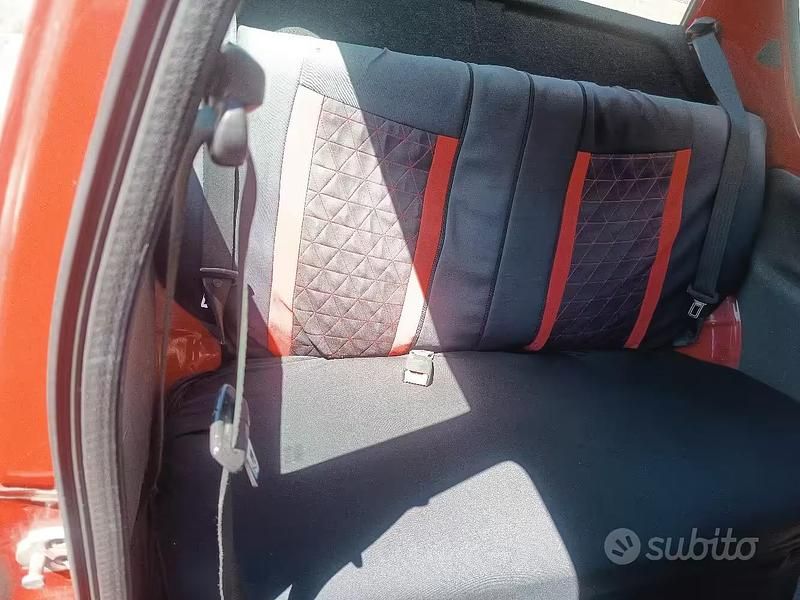 Usata Fiat Seicento 54 CV (39 kW) 2004 Rosso Utilitaria