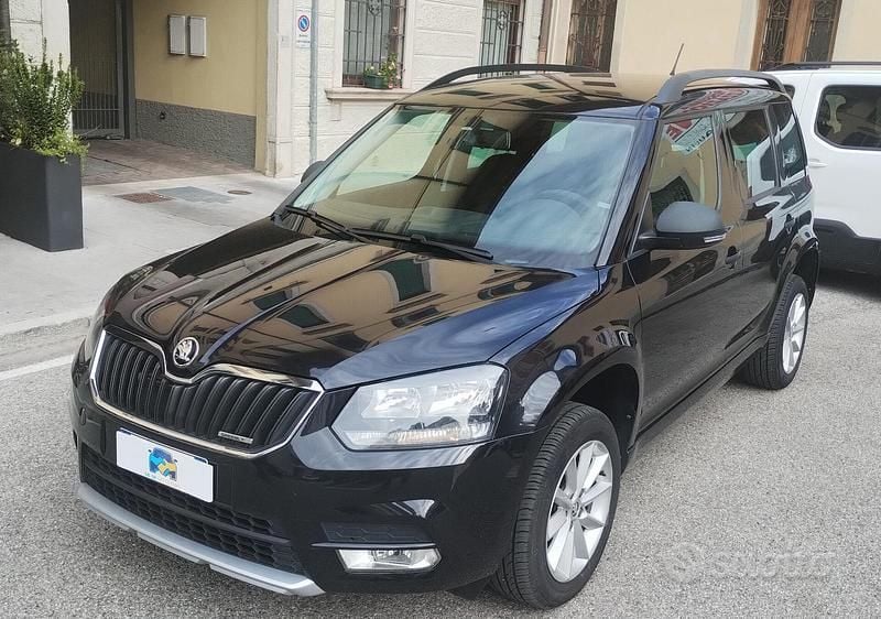 Nero Usata 2015 Skoda Yeti GreenLine SUV | 8600 € (Ottimo prezzo) - Immagine 1/4
