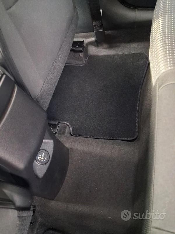 Usata Kia Stonic Style 2023 Bianco SUV