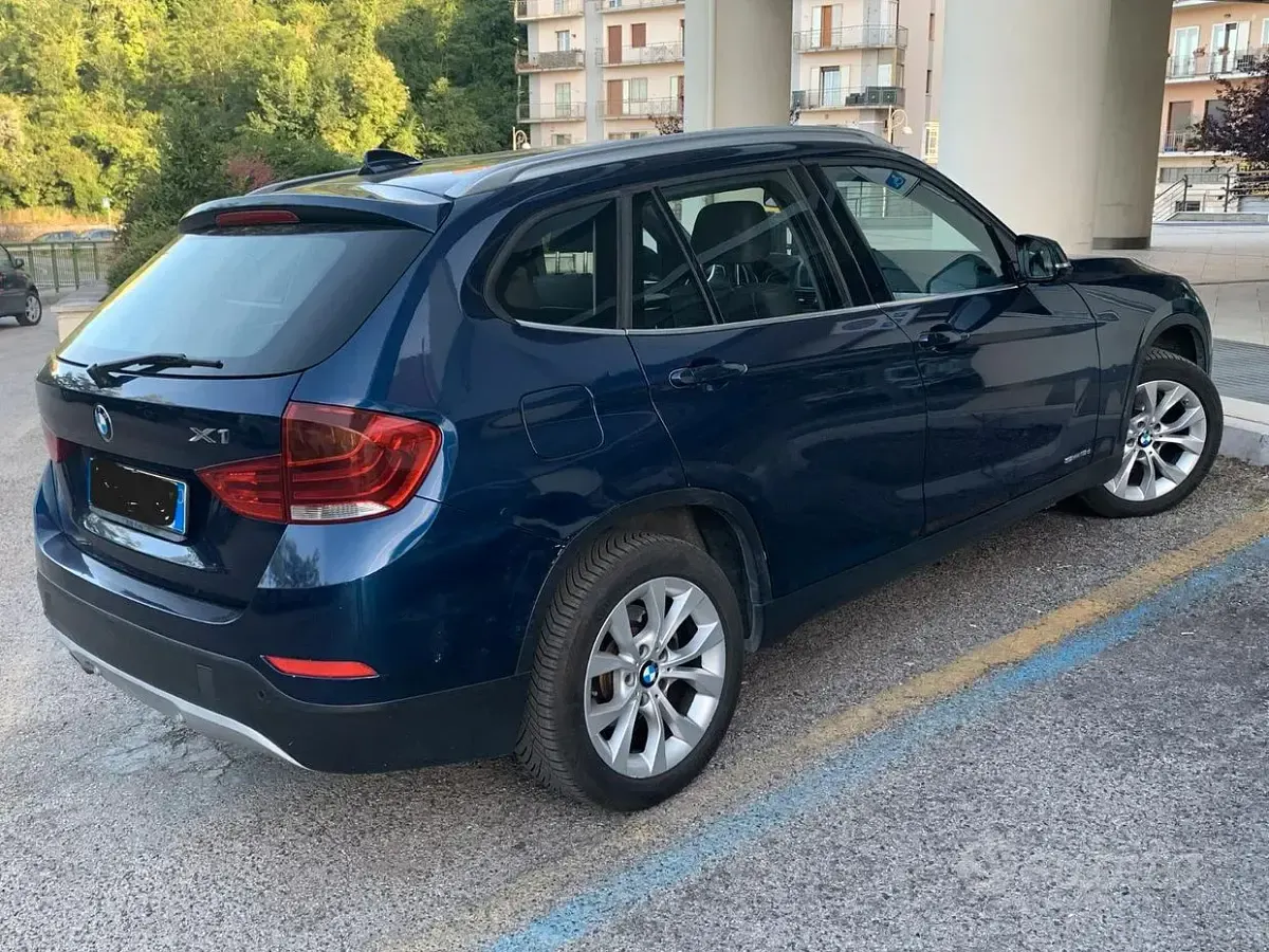 Usata BMW X1 143 CV (105 kW) 2013 Bluazzurro SUV