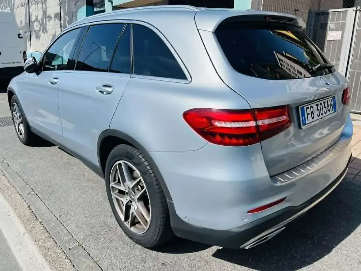 Usata Mercedes GLC250 Premium 250 CV (183 kW) 2016 Argento SUV