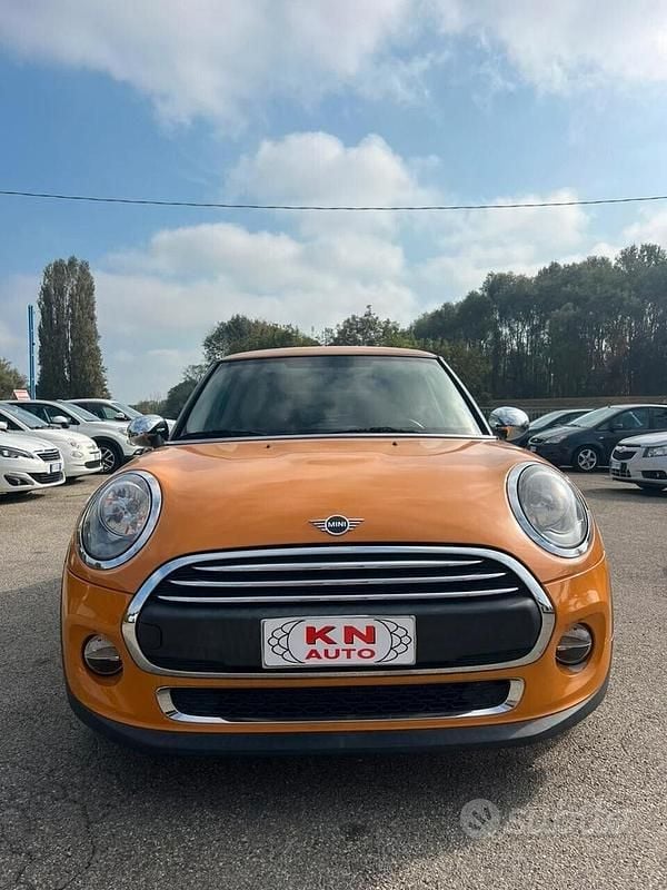 Usata Mini One D 95 CV (69 kW) 2014 Arancione Utilitaria