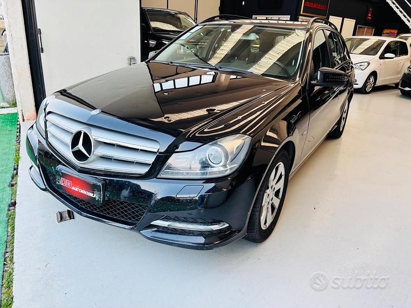 Nero Usata 2012 Mercedes C200 Elegance Station wagon | 6900 € - Immagine 1/4