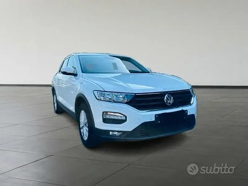 Usata VW T-Roc Business 116 CV (85 kW) 2018 Bianco SUV
