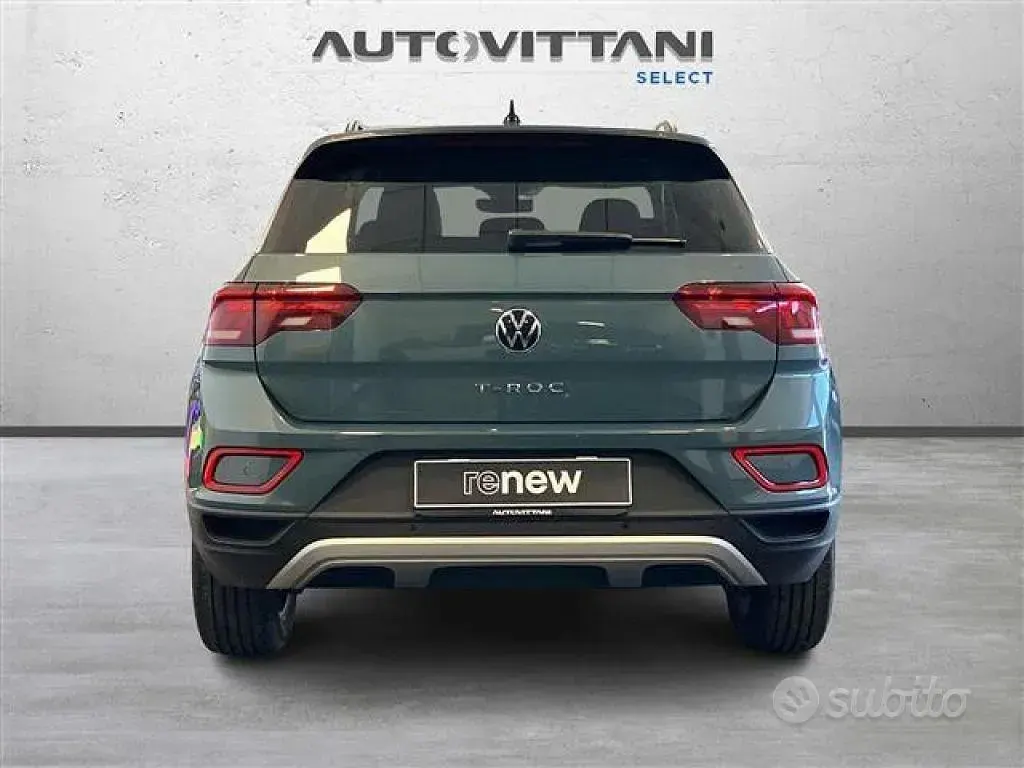 Usata VW T-Roc Edition 150 CV (110 kW) 2025 Blu scuro SUV