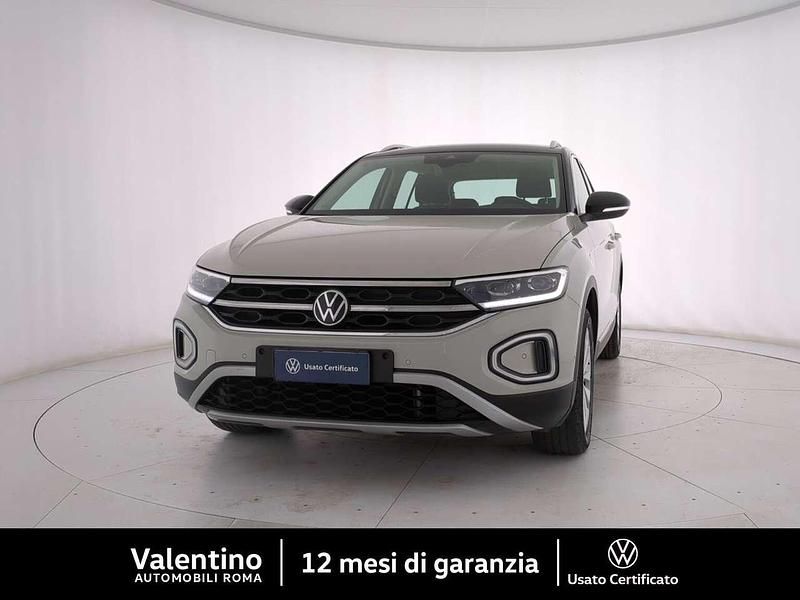 Usata VW T-Roc Style 110 CV (80 kW) 2023 Beige SUV