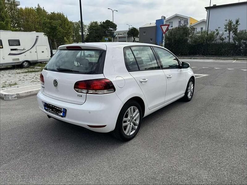 Usata VW Golf VII Highline 105 CV (77 kW) 2012 Bianco Berlina