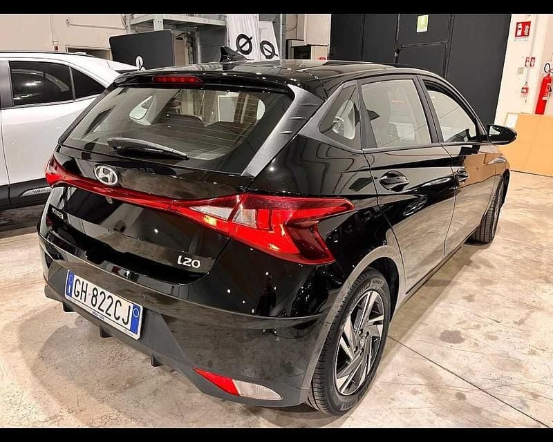 Usata Hyundai i20 84 CV (61 kW) 2021 Nero Utilitaria