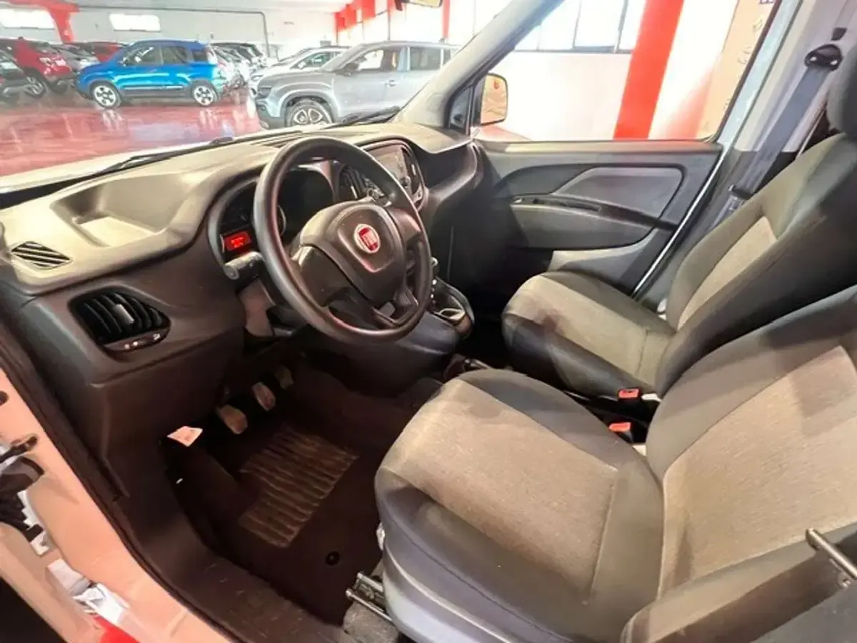 Usata Fiat Doblò Easy 90 CV (66 kW) 2021 Bianco Monovolume