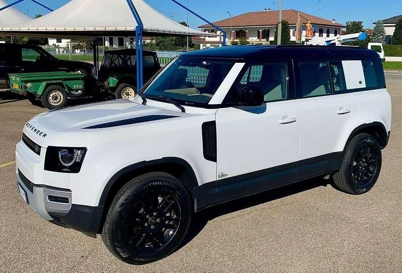 Usata Land Rover Defender S 300 CV (220 kW) 2021 Fuji white SUV