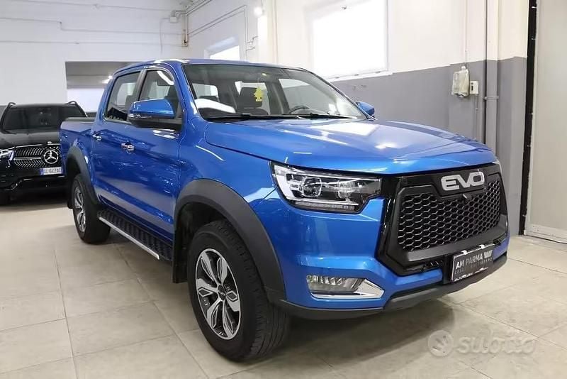 Usata EVO Cross 4 136 CV (100 kW) 2023 Blu Pick-up