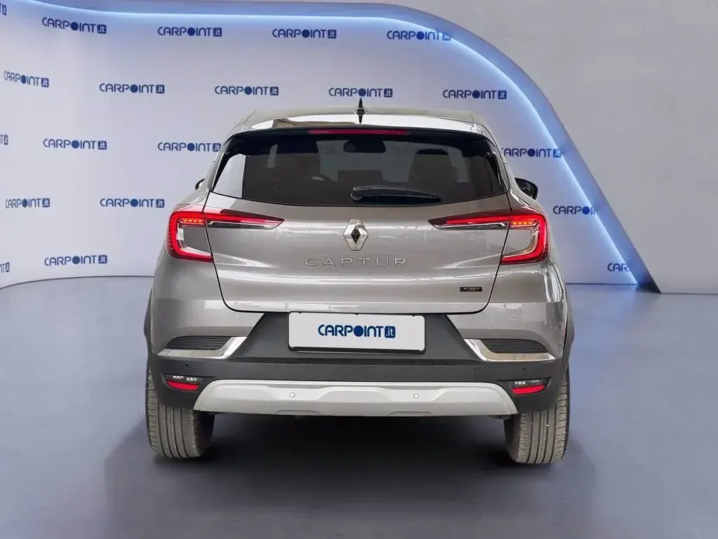 Usata Renault Captur Techno 94 CV (69 kW) 2023 Grigio SUV