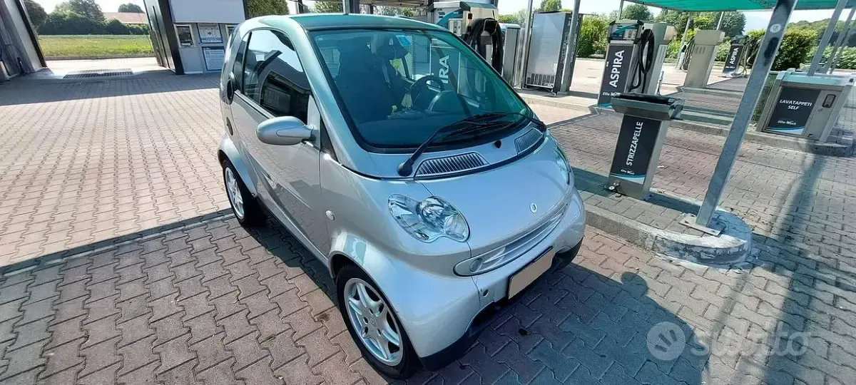 Usata Smart ForTwo Coupé 61 CV (44 kW) 2004 Coupé