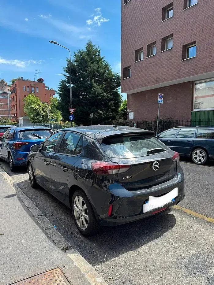 Usata Opel Corsa 75 CV (55 kW) 2023 Nero Utilitaria