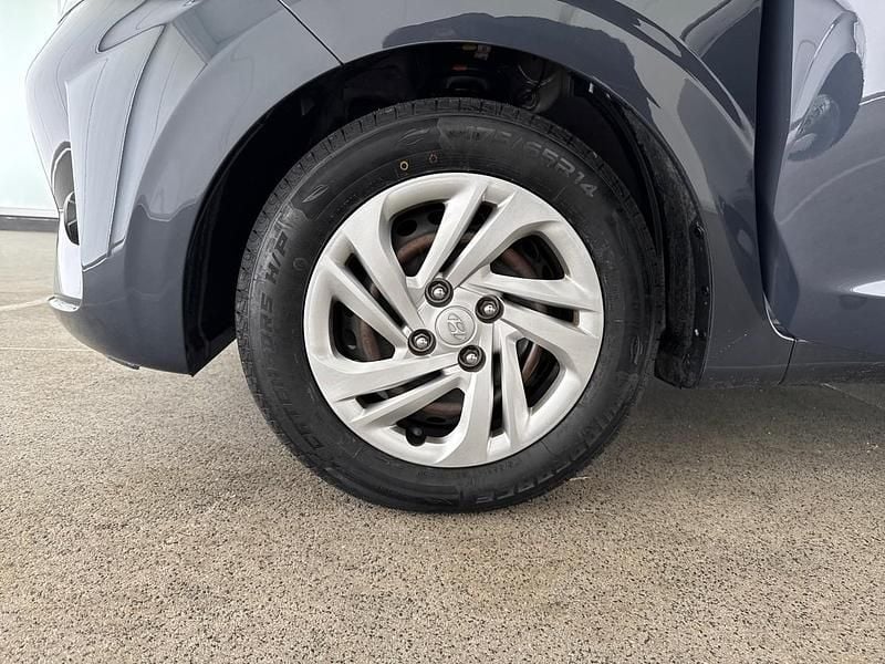 Usata Hyundai i10 Advanced 67 CV (49 kW) 2022 Nero Utilitaria