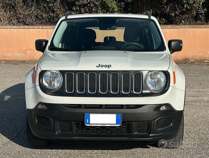Bianco Usata 2017 Jeep Renegade Sport SUV | 14.500 € (Buon prezzo) - Immagine 1/4