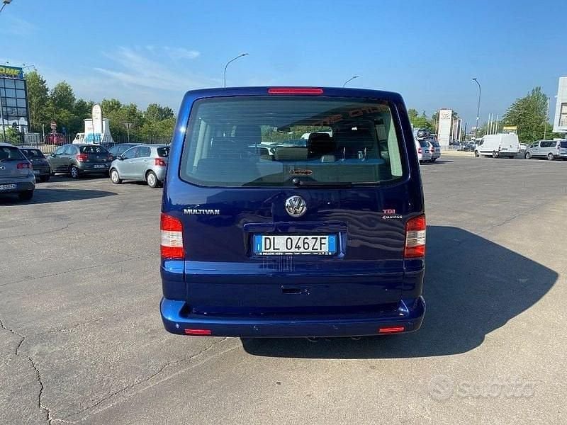 Usata VW Multivan 174 CV (127 kW) 2007 Blu Furgone
