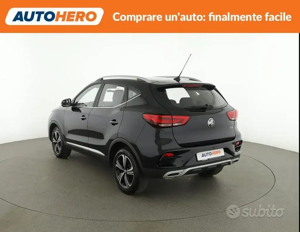 Usata MG ZS Comfort 106 CV (77 kW) 2024 Nero SUV