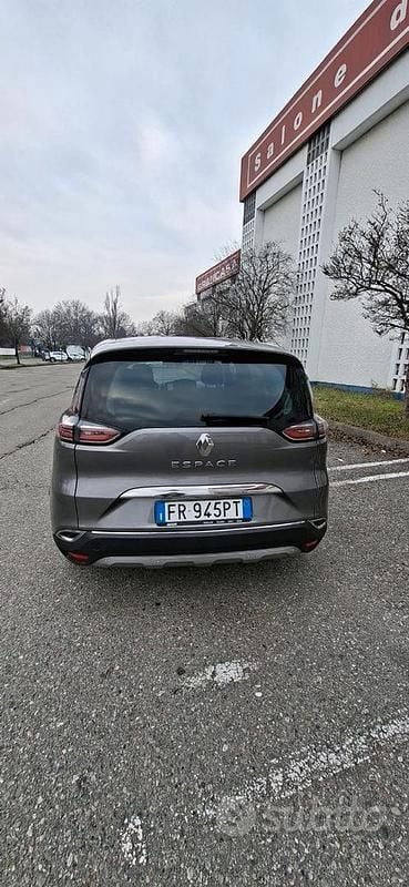 Usata Renault Espace 160 CV (117 kW) 2018 Grigio Monovolume