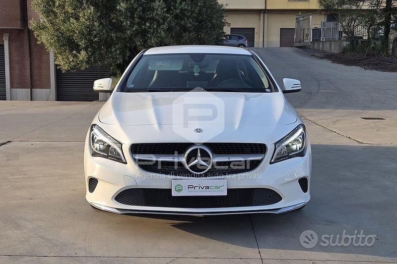 Usata Mercedes CLA200 Premium 136 CV (100 kW) 2018 Bianco Berlina