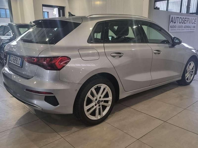Usata Audi A3 Advanced 116 CV (85 kW) 2021 Argento Berlina