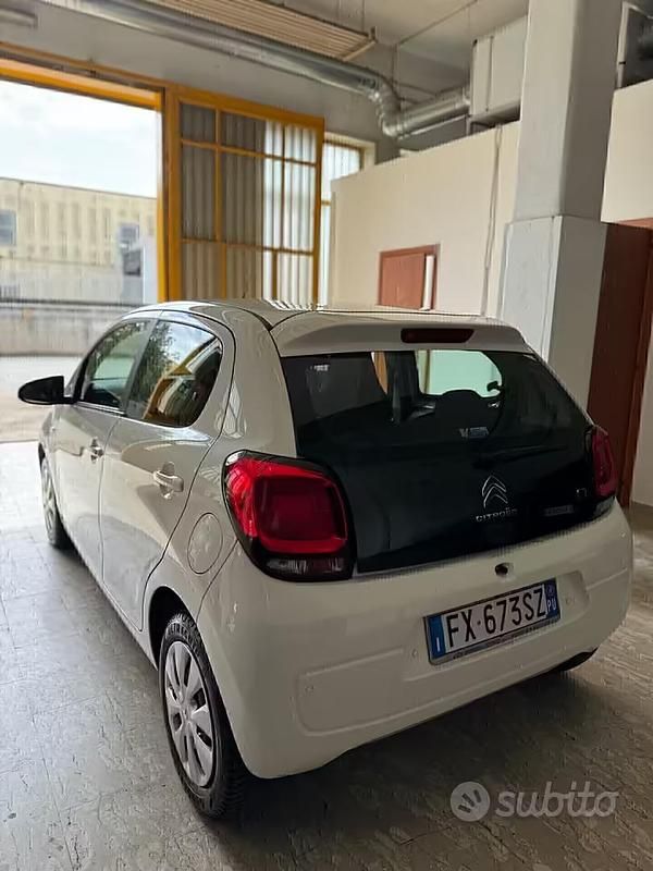 Usata Citroën C1 Feel 72 CV (52 kW) 2019 Bianco Utilitaria