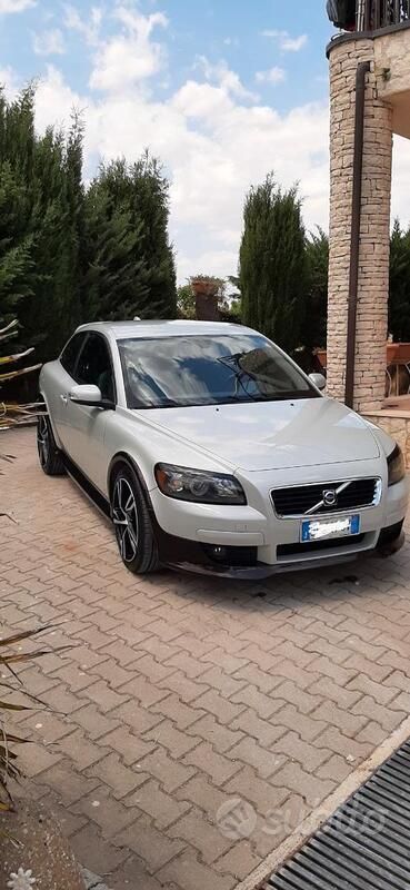 Usata Volvo C30 109 CV (80 kW) 2007 Utilitaria