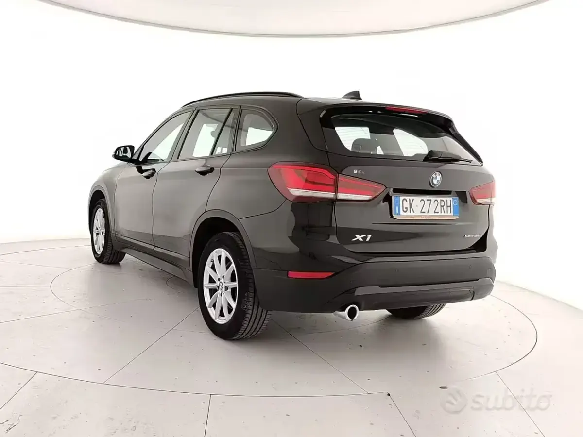 Usata BMW X1 Advantage 116 CV (85 kW) 2022 Grigio SUV
